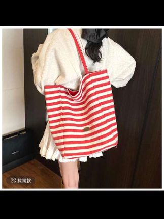 128大容量双面包包条纹气质文艺少女日常通勤百搭单肩腋下包#大容量包包 #条纹包包#双面包包#百搭单肩包#文艺少女包包