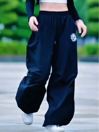 夏季新品薄款冰感双褶太阳花刺绣伞兵裤宽松休闲运动身速干裤