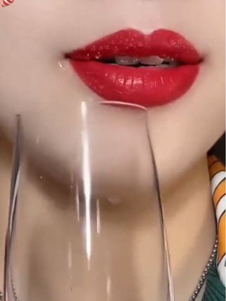 好用的唇线笔,6.99发三支了,快来抢购吧~~@DOU+上热门 @DOU+小助手