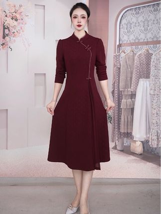#时尚洋气减龄穿搭 #婚礼妈妈礼服 #改良旗袍穿搭 #减龄洋气穿搭 #精致穿搭