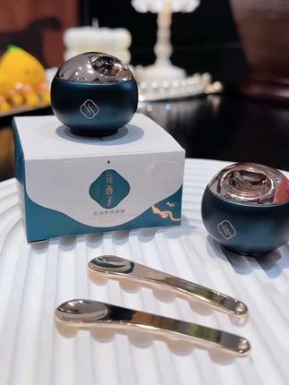 立秋了嘴巴就爱干裂起皮,唇纹还深的、一定要来试试#花西子唇膜 真的好好用!#唇膜#美妆好物 #唇部护理 #强烈推荐