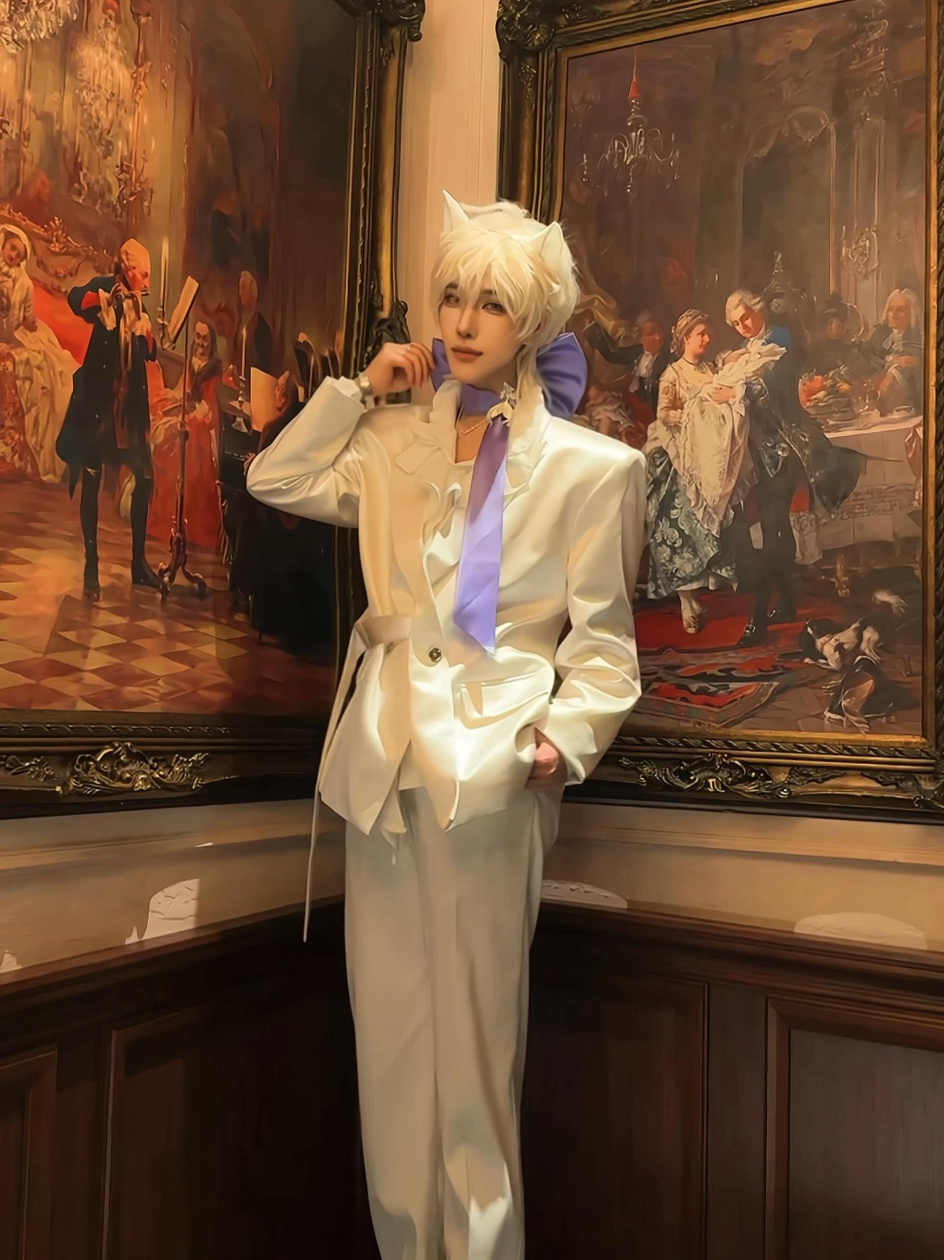 我会一直装冷漠直到你说想我=⩌⩊⩌= #cos #oc #猫系男友