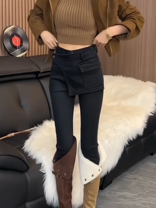 #个性穿搭 #显瘦穿搭 #小脚裤 #紧身牛仔裤 #气质穿搭