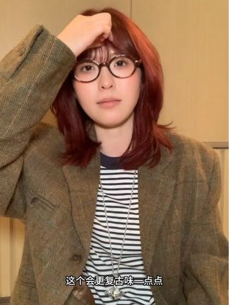 扔掉全部衣服,选10件衣服过秋天的话,我会选哪些呢? - 这个视频来源于一个姐妹的投稿,诉求是“直接选好每个季节会穿的衣服,让大家可以无脑抄作业,丰富我们的四季衣橱” 所以我从百搭性和长期主义出发,选了这10件我会一直穿的秋日美衣,希望大家喜欢!