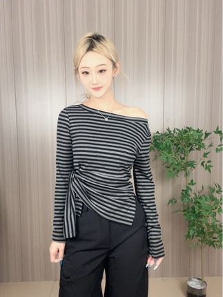 太美了吧这衣服!#上热搜 #穿搭搭配 #看过来 #助手抖音 #与众不同