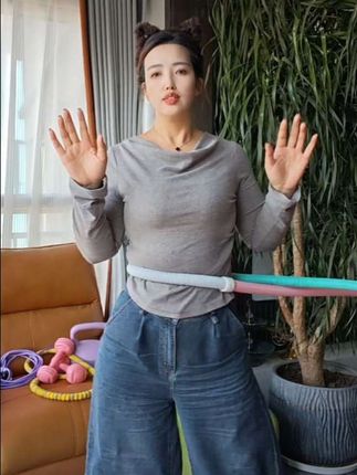 呼啦圈软弹簧健身专用女美腰成人瘦腰加重不伤腰折叠收#瘦肚子 #呼啦圈瘦身 #呼啦圈打卡 #软弹簧呼啦圈@巨量千川 @DOU+小助手