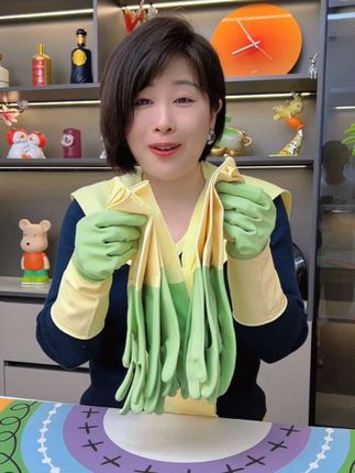 平时做家务长时间泡水,可以准备这款#家务手套 ,加长结实耐用,还非常防滑#家务手套推荐 #洗碗手套 #居家好物 #超便宜超划算