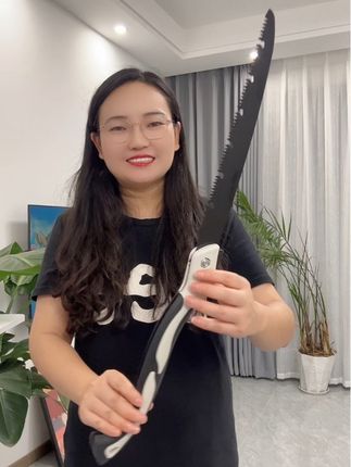 #手工锯 #手锯 #手锯快速锯树 #手锯木工 #折叠手工锯