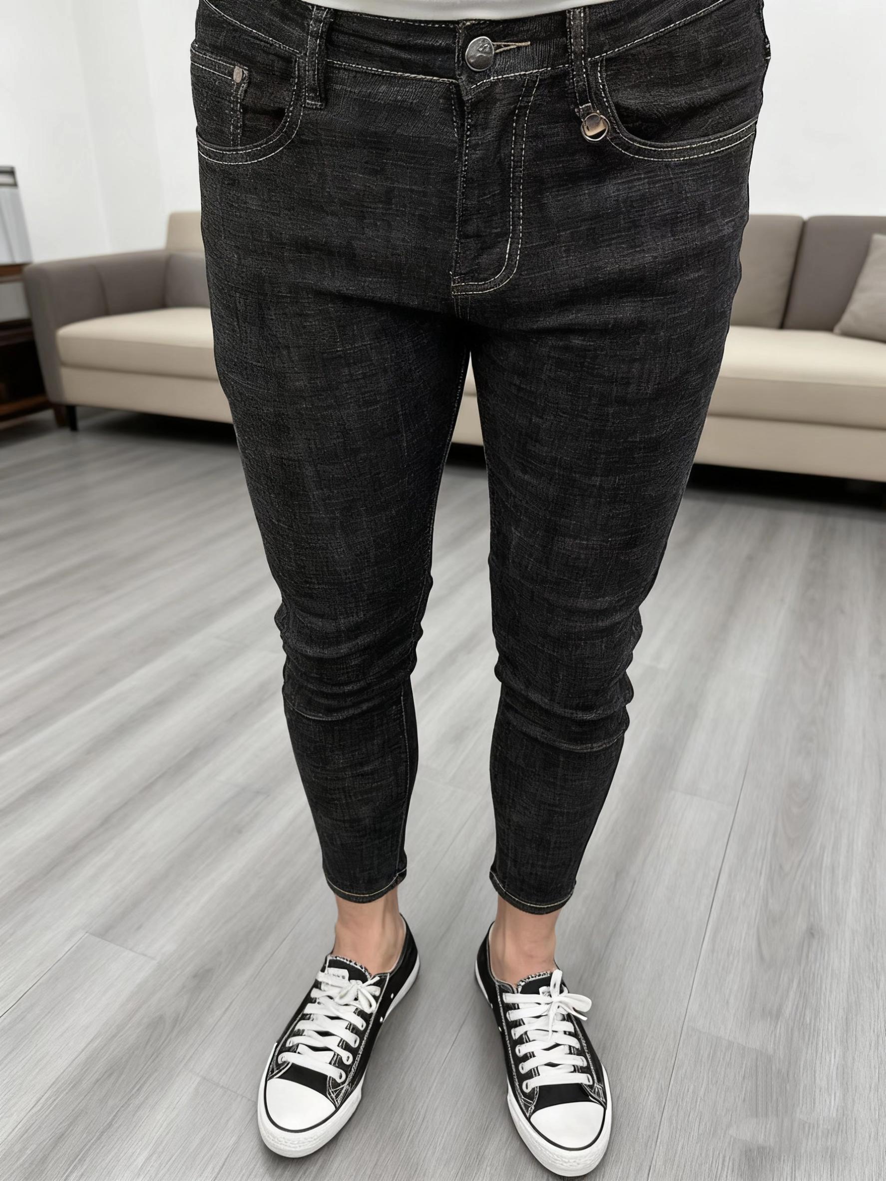 #男士牛仔裤 #修身显瘦 #男士小脚牛仔裤 #时尚百搭 #潮男必备