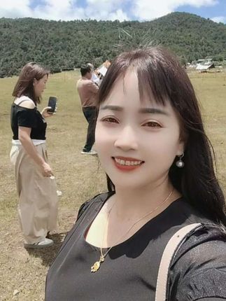 一无所有的年纪,还是乐在其中,一家子游玩,其乐融融