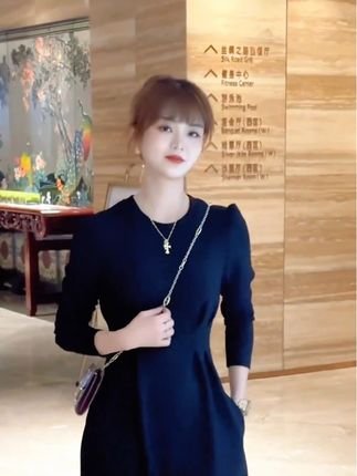 #早秋穿搭公式来了#如果上班都穿流光高智风 #早秋不费力显贵穿搭#微胖女生怎么穿出早秋氛围感#高个子女生的早秋穿搭
