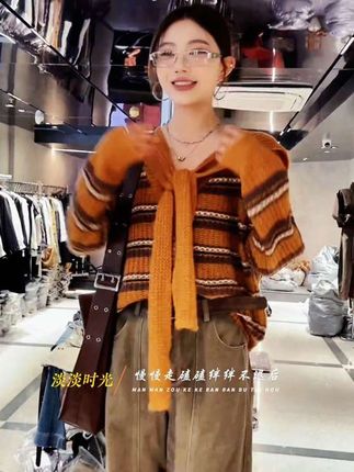 法式复古慵懒风条纹撞色披肩长袖针织设计感显瘦上衣 条纹撞色,搭配针织设计,简直美呆了!#条纹撞色针织衫 #长袖上衣 #长袖t恤