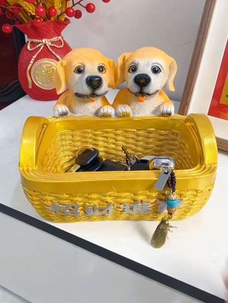 特大号狗狗钥匙收纳摆件客厅玄关家用高档装饰品人户鞋柜门口摆放#狗狗钥匙收纳筐#客厅玄关装饰#收纳摆件#家居好物@DOU+小助手