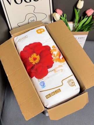 三伏天穿的#纸尿裤 还得是#宜婴 啊,轻薄透气又能吸,现在拍一发二到手两大包,妈妈们可别错过了#萌娃必备屁粮 #母婴好物 #超薄透气