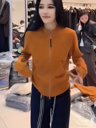 #高级感穿搭 #强烈推荐 #简约穿搭 #我要上热门🔥 @DOU+小助手