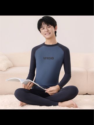 家里有初高中男孩的妈妈看过来!俞兆林这款发育期科技保暖内衣 #面料亲肤 #保暖不臃肿 #保暖又好看 #青少年保暖套装