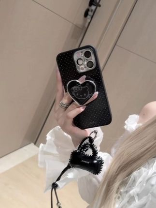 懂事的男朋友已经在给女朋友选17的手机壳了#爱了爱了 #这也太好看了 #创意手机壳 #这个手机壳真的长在我心巴上了
