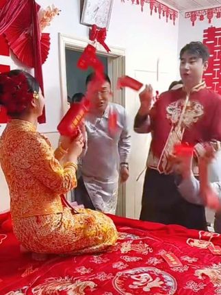 #接亲游戏#整蛊伴郎#婚礼游戏#堵门游戏#每日上新
