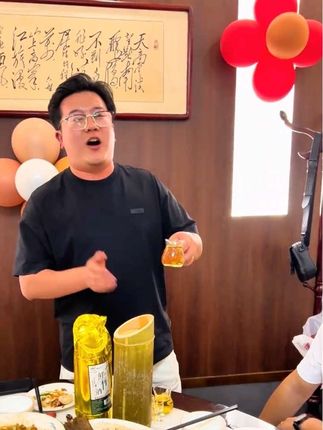 南山行真空礼盒初装52度500ml鲜竹酒高度原生态竹筒酒52度500#鲜竹酒 #竹筒酒#好酒推荐 #好喝不贵 #小酒喝起来