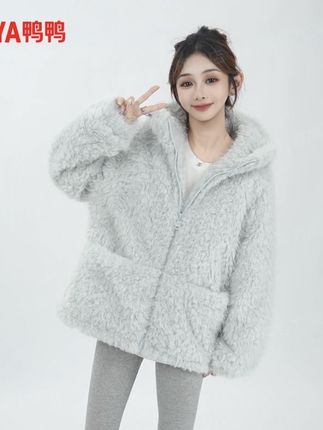 YAYA/鸭鸭羽绒服女短款秋冬氛围感穿搭长毛金丝绒外套YE5B604945H#鸭鸭羽绒服#秋冬女短款#长毛金丝绒外套#女生穿搭#好物推荐🔥