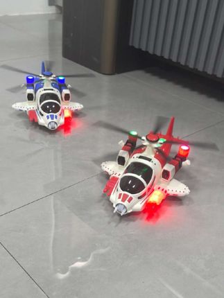 给乖宝宝准备的新玩具#玩具推荐 #电动变形战斗机 #电动玩具