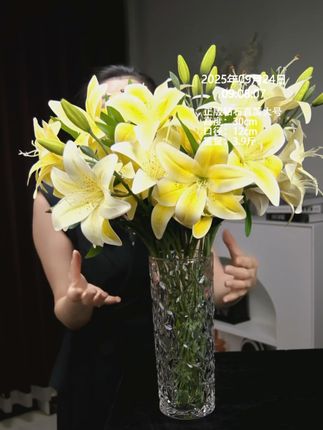 直筒花器,简约,百搭!各种风格,各种花材轻松驾驭#花瓶摆件 #居家插花