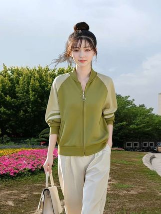 #百搭拼色外套#秋季新款#时尚洋气#不挑年龄#秋季穿@DOU+小助手 @上热门🔥🔥🔥