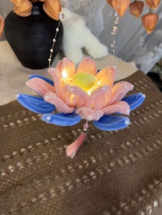 中秋提花灯 好事会发生#手工diy #扭扭棒 #荷花灯 #中秋手工灯笼