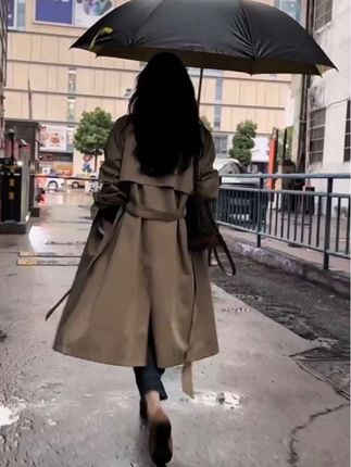 #穿搭ootd #女性气质穿搭 #穿搭穿搭 #风衣穿搭 #气质风衣穿搭
