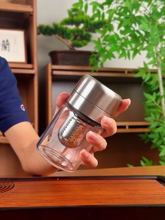 喝茶 这个杯子直接把喝茶体验拉满#喝茶 #茶#茶杯