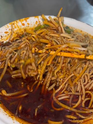香香辣辣,太好吃了#襄阳牛肉面#麻辣鲜香#襄阳海带面 #正宗