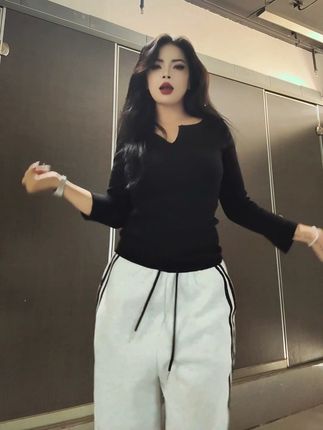摸个鱼~