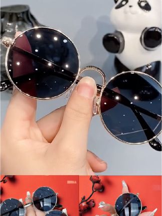 建议所有人都去尝试这个嘻哈墨镜,简直打开了我新世界的大门!#墨镜 #嘻哈墨镜 #太阳镜 #遮阳防晒 #太阳镜新款