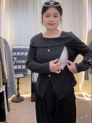 #哺乳衣新品 春款哺乳装外出时尚法式复古方领大码长袖遮肉显瘦产后喂奶服上衣#哺乳外出衣 #哺乳衣 #哺乳衣秋冬款 #辣妈哺乳衣 @DOU+小助手