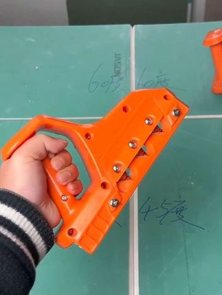 三段式刀片分散石膏板的阻力,45/60度可随意切换,一刀刨出斜边,石膏板精修斜边倒角器#装修工具 #高性能实用工具 #木工工具@DOU+小助手 @DOU+上热门