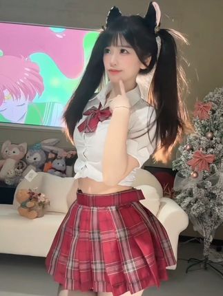 今天没偷到文案,可以偷亲你一口吗#软妹 #摇一摇 #猫系女友 #双马尾 #jk