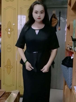 如果你是微胖型的女生,就选它了【XYD71519/XYD71520凉感上衣上衣小众亮片半身裙大码女装两件套】#新衣服可以治愈各种不开心 #做自信的自己 #自信穿搭