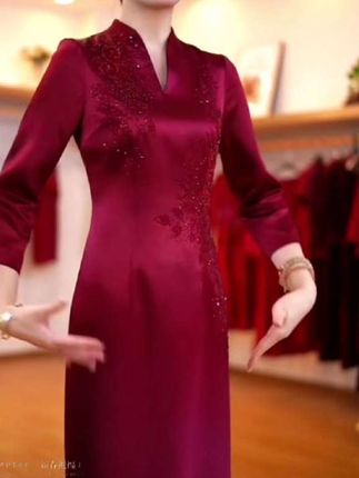 #订婚这么穿真的很惊艳#敬酒服喜婆婆#宴会礼服妈妈装 #婚宴礼服平时可穿#秋冬订婚高颜值保暖穿搭