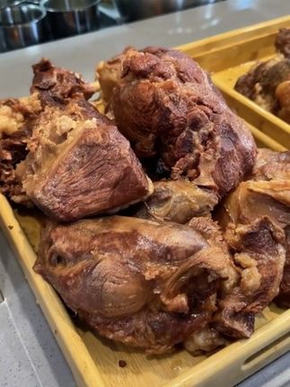 #驴肉 #五香驴肉 #酱驴肉 #妈呀太香了 #好吃不贵