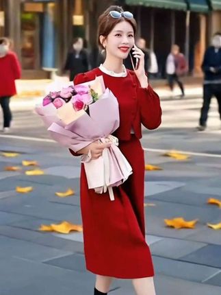 流行时尚潮牌女装假两件连衣裙秋季新款气质遮肚子显瘦裙子#优雅气质 #时尚好看 #你今天真好看 #最美穿搭 #高贵优雅