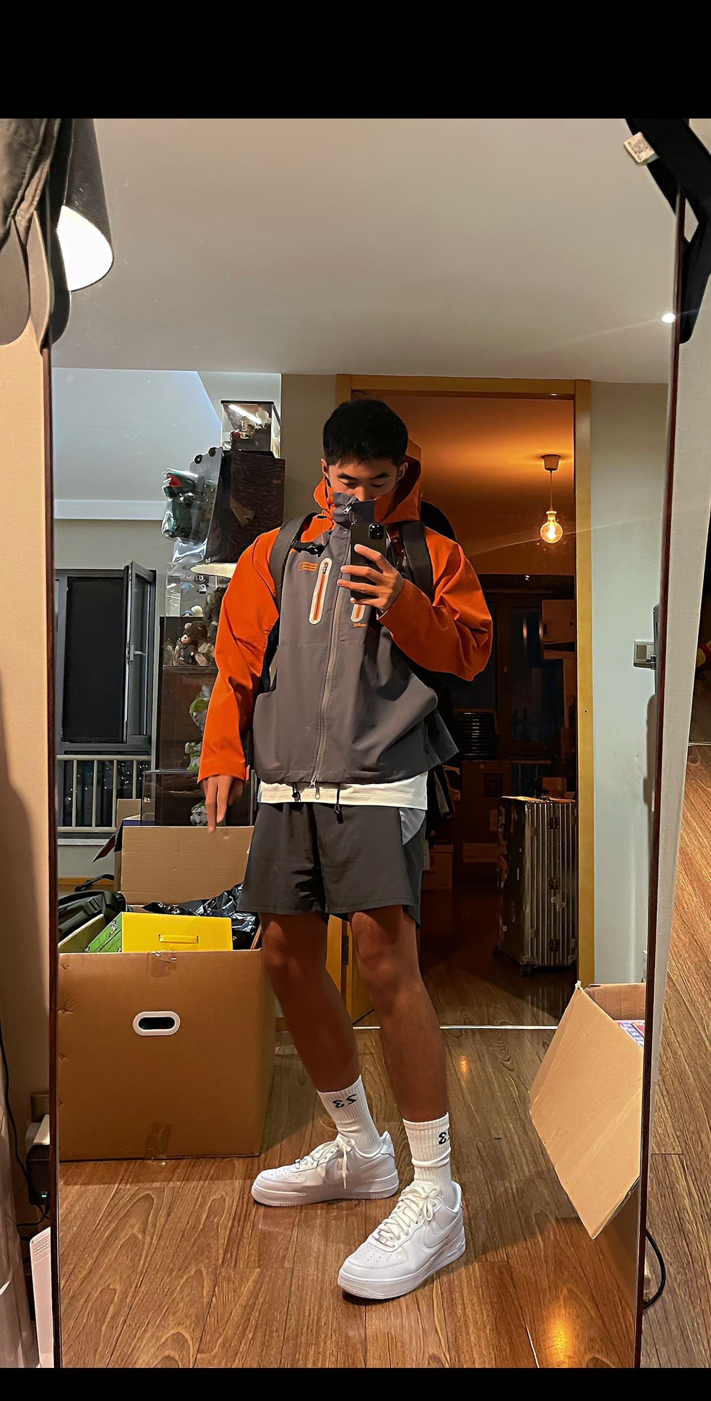✌🏽。#ootd穿搭 #日常生活 #黑皮 #问题不大