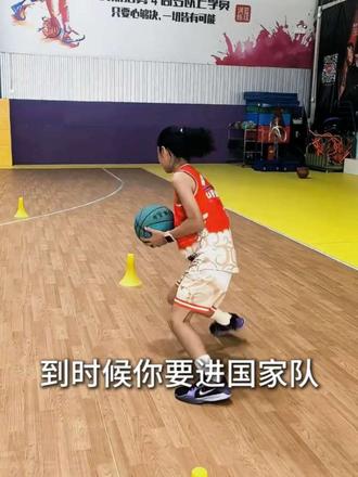 行了不要再练了,到时候你进国家队怎么办#篮球 #篮球女孩
