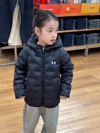 怎么能不爱她呢 她可是我日夜陪伴用爱浇灌长大的女儿啊#高品质童装 #儿童穿搭分享 #潮童穿搭 #儿童羽绒服#宝妈情感共鸣