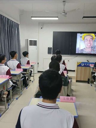 游戏是毒害青少年最严重的武器#西安全日制补习学校#西安创越补习学校#西安龙门补习学校#西安黄河补习学校 #西安补习学校排名