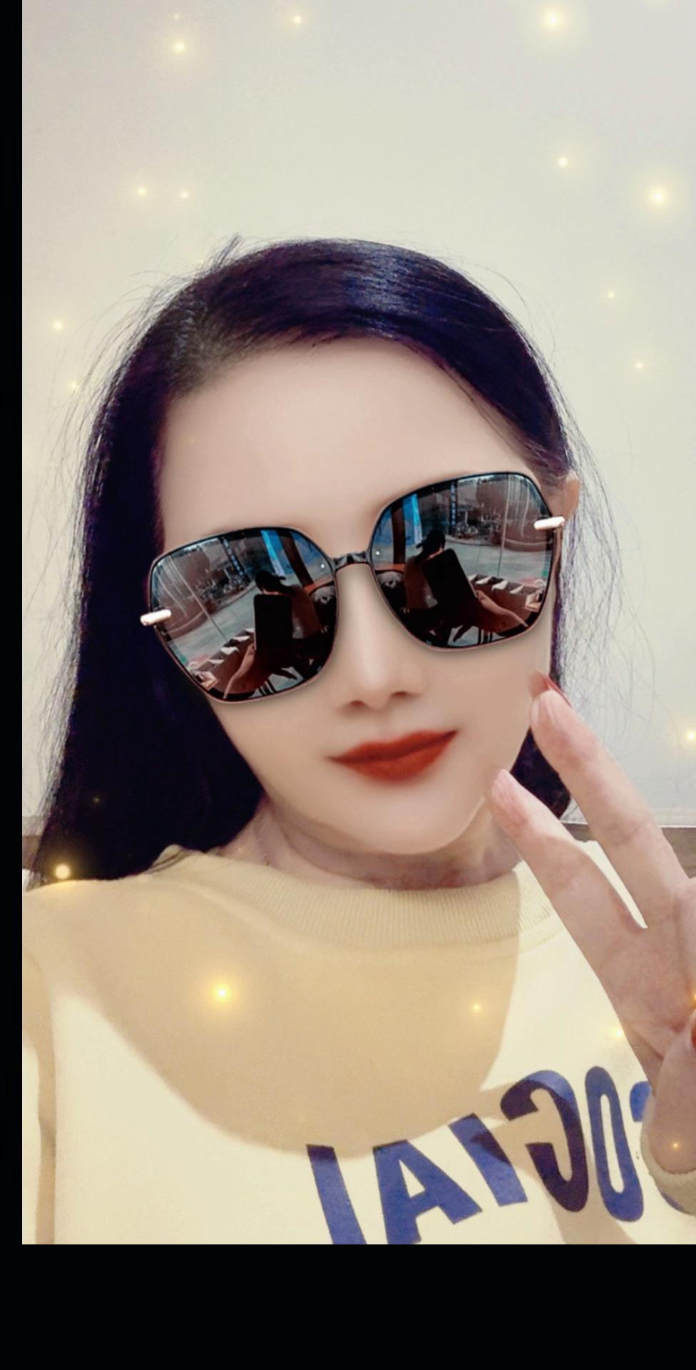 一首唱给“妈妈”的歌曲,妈妈无论现在何方,女儿妈妈永远爱你。愿天下的妈妈身体健康!平安快乐! #这世界很酷 #音乐分享 #与众不同