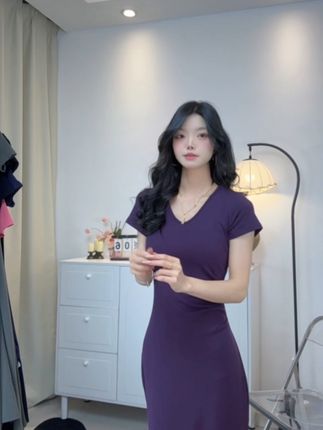 感觉到好炽热#紫色系穿搭 #精致感 #妹妹说紫色很有韵味 #气质女人就要这么穿