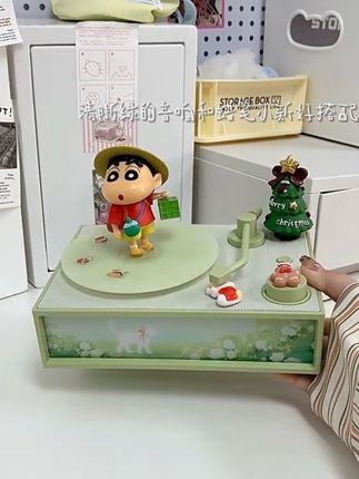 嘟噜噜,蜡笔小新他来喽~,谁不想要这样一台蜡笔小新蓝牙音箱作为生日礼物呢?,#好物推荐🔥 #蜡笔小新 #蓝牙音箱 #生日礼物 #提升幸福感好物