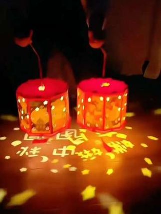 #创作灵感 中秋节快到了,好看的投影灯笼可给孩子安排上,小朋友自己动手就能做,成品好看还有成就感!#中秋投影灯笼 #中秋节 #儿童创意手工