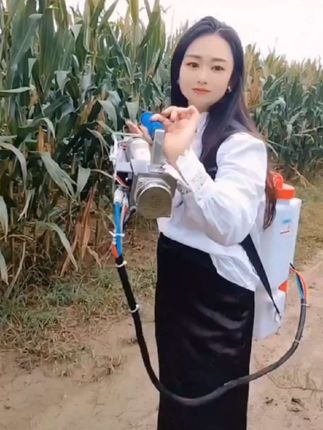 新款冷雾机,语音款农用高压打药机,雾化均匀细腻,喷洒范围广,省时省力效率高#现代农业机械 #高性能实用工具 #好东西一起分享 #服务三农支持三农