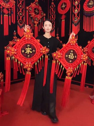 #客厅背景墙 #玄关 #桃木挂件 #乔迁之喜大吉大利 #好物推荐🔥